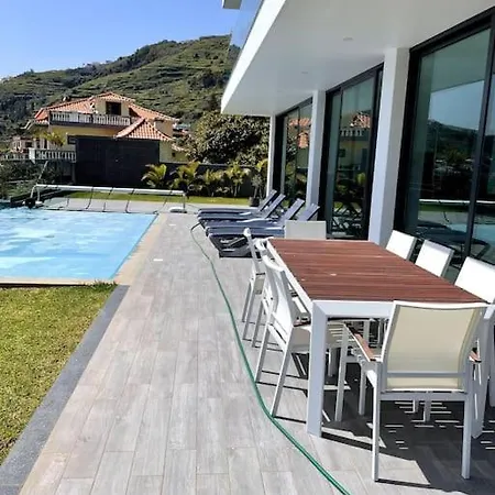 Villa Panoramic View: Lux 3 Bed With Heated Pool