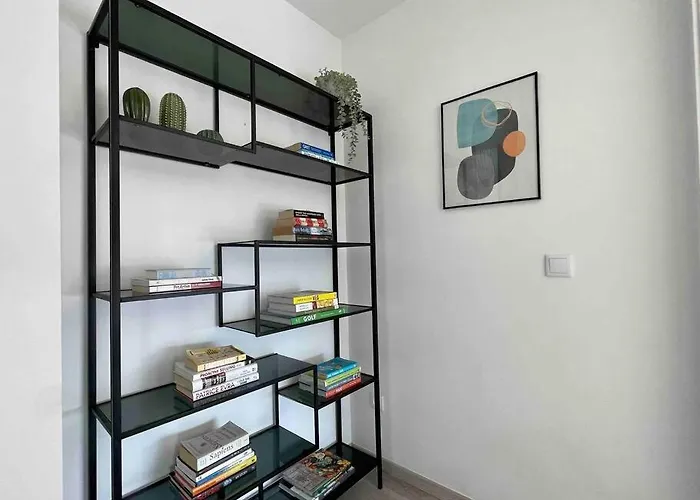 Panoramic View: Lux 3 Bed With Heated Pool Vila