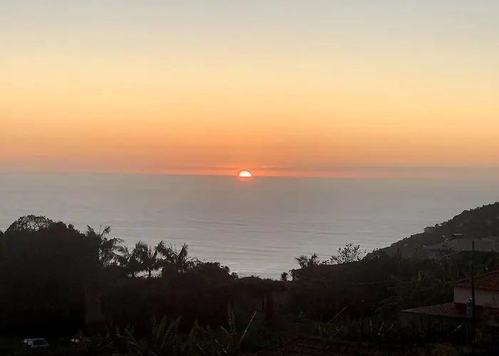 Panoramic View: Lux 3 Bed With Heated Pool Vila *