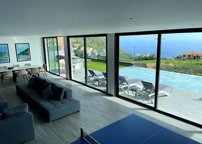 Vila Panoramic View: Lux 3 Bed With Heated Pool Arco da Calheta (Madeira)