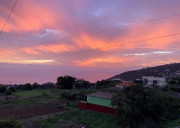 Panoramic View: Lux 3 Bed With Heated Pool *